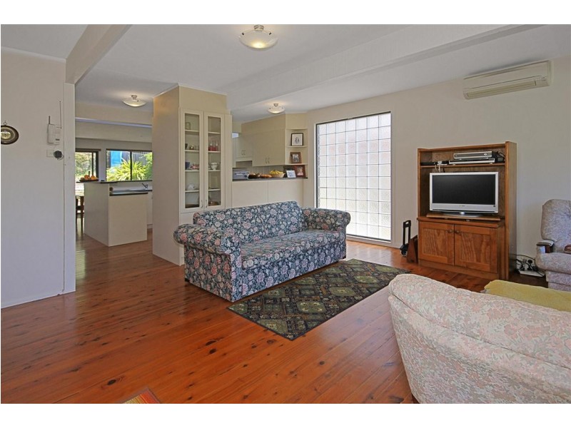 24 Christopher Crescent, Batehaven NSW 2536