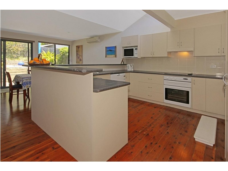 24 Christopher Crescent, Batehaven NSW 2536