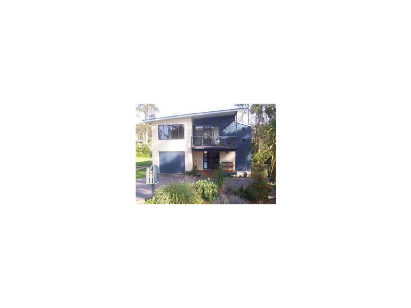 546 Beach Road, Denhams Beach NSW 2536