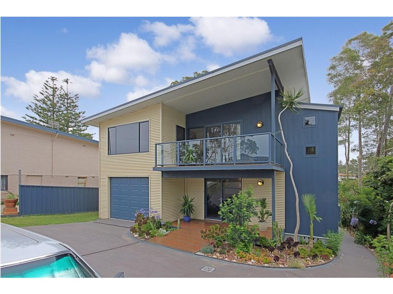 546 Beach Road, Denhams Beach NSW 2536