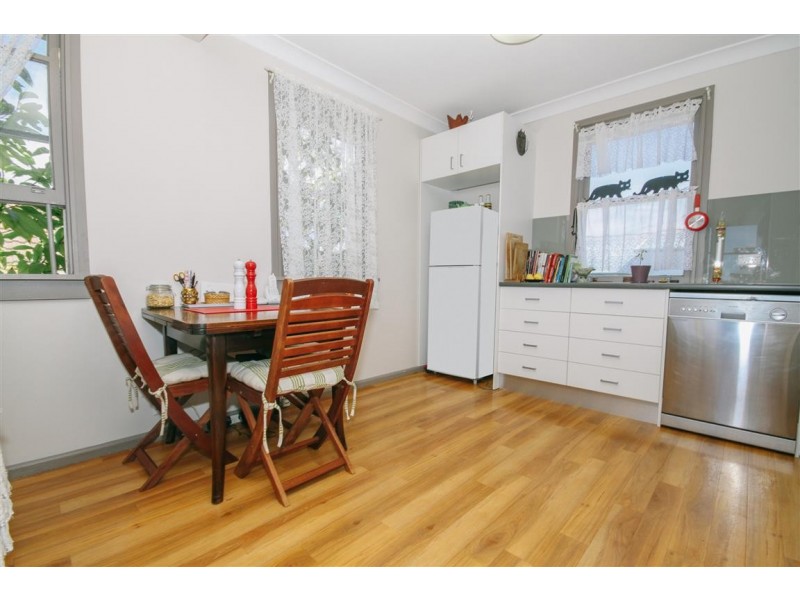 32 Bavarde Avenue, Batemans Bay NSW 2536