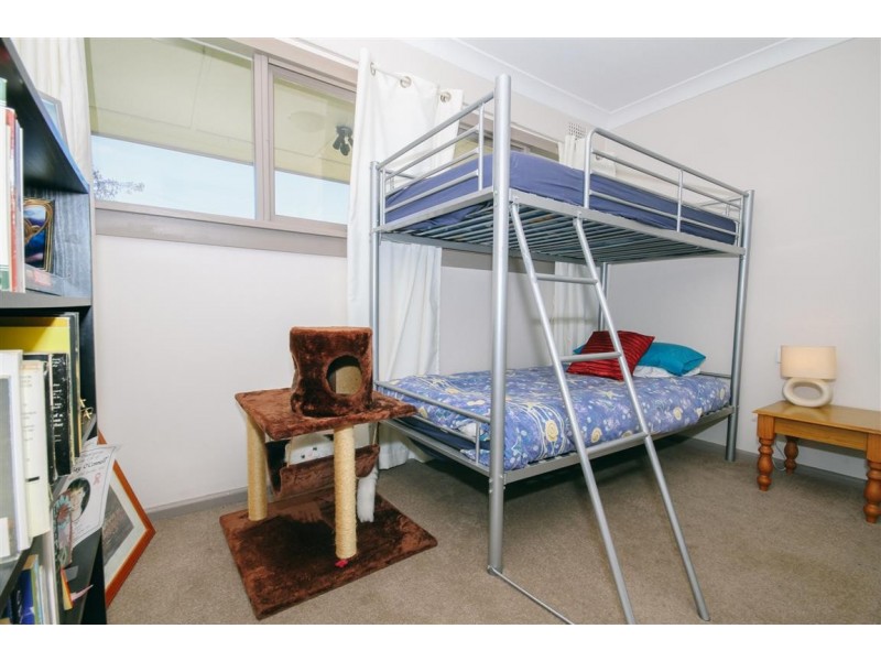 32 Bavarde Avenue, Batemans Bay NSW 2536