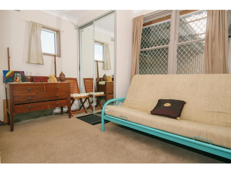 32 Bavarde Avenue, Batemans Bay NSW 2536