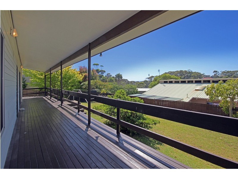 408 George Bass Drive, Malua Bay NSW 2536