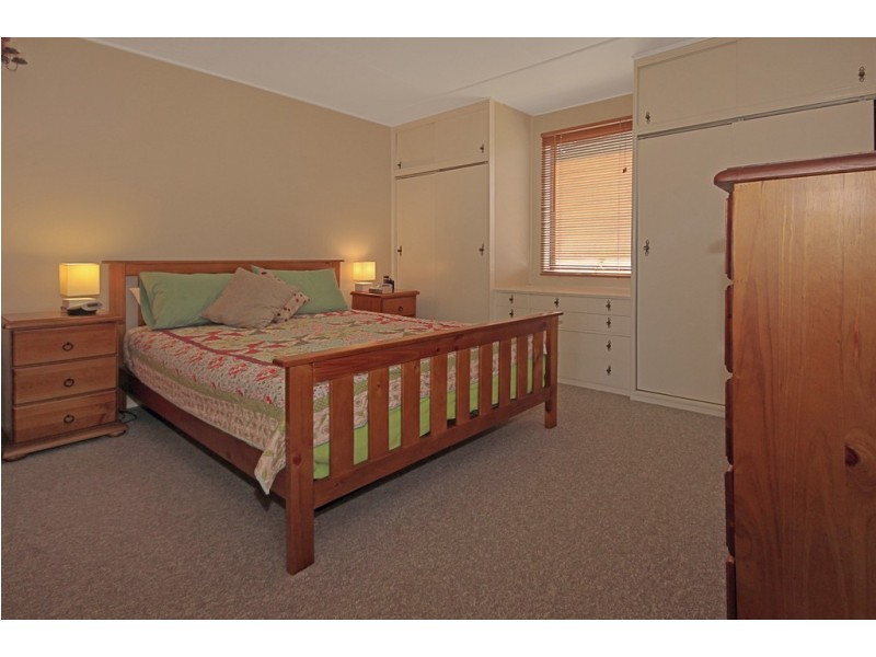 60 Ainslie Parade, Tomakin NSW 2537