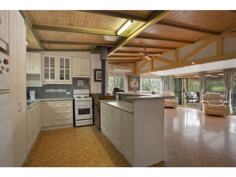 33 Sproxtons Lane, Nelligen NSW 2536