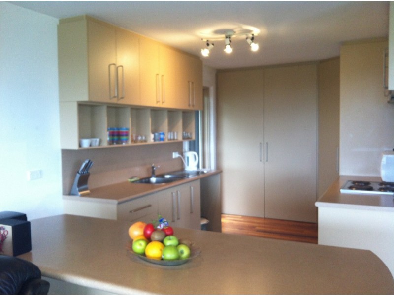 2/19 Derribong Avenue, Catalina NSW 2536