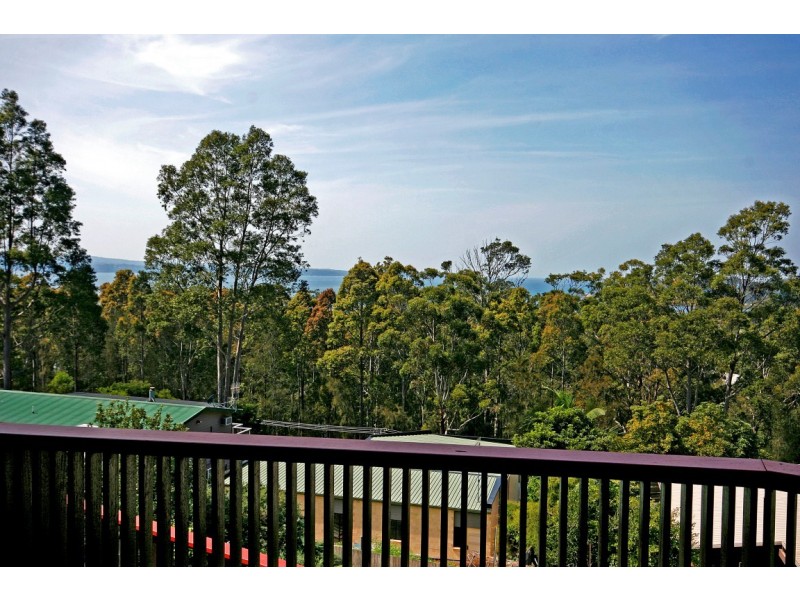 2/19 Derribong Avenue, Catalina NSW 2536