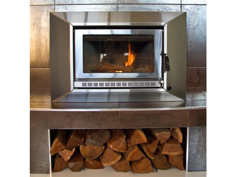 8 Hunter Place, Sunshine Bay NSW 2536