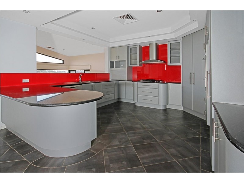 22 Ivy Place, Malua Bay NSW 2536