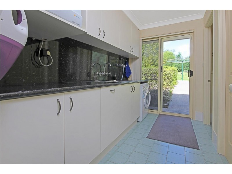 10 Silverdell Place, Surf Beach NSW 2536