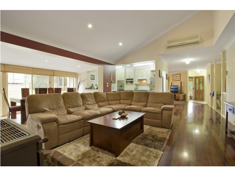 11 Barrakee Drive, Long Beach NSW 2536