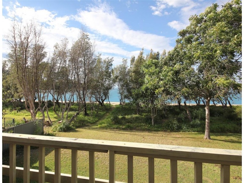 14 Myamba Parade, Surfside NSW 2536