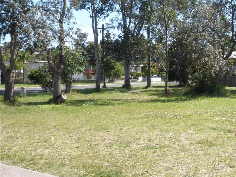 4 The Vista, Surfside NSW 2536
