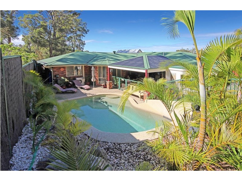 12 Poole Place, Sunshine Bay NSW 2536