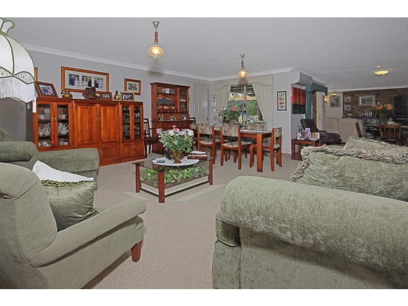 12 Poole Place, Sunshine Bay NSW 2536