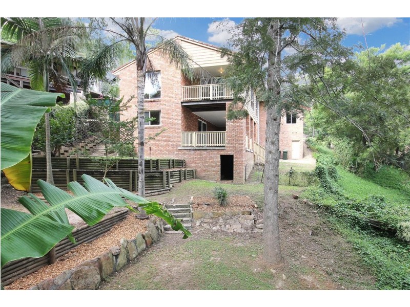 33 Penthouse Place, North Batemans Bay NSW 2536