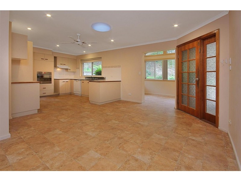33 Penthouse Place, North Batemans Bay NSW 2536
