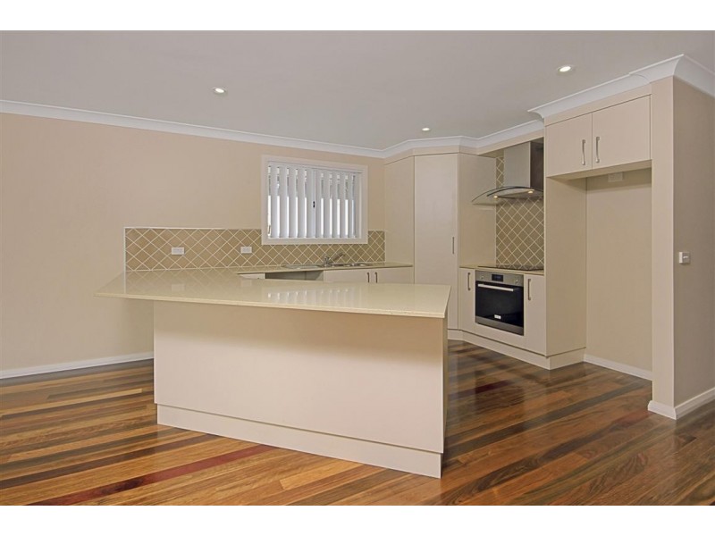1 Honeyeater Place, Malua Bay NSW 2536