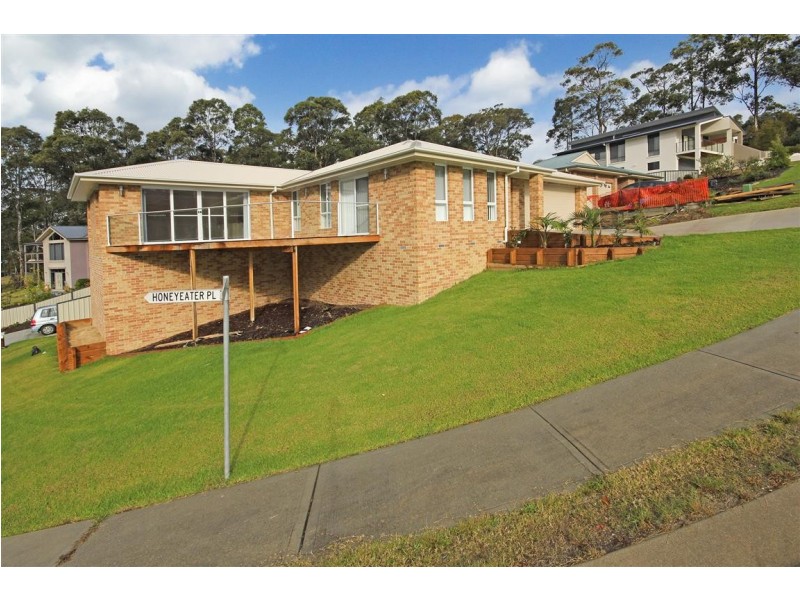 1 Honeyeater Place, Malua Bay NSW 2536