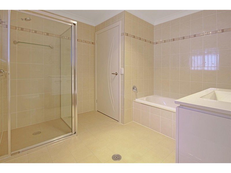 1 Honeyeater Place, Malua Bay NSW 2536