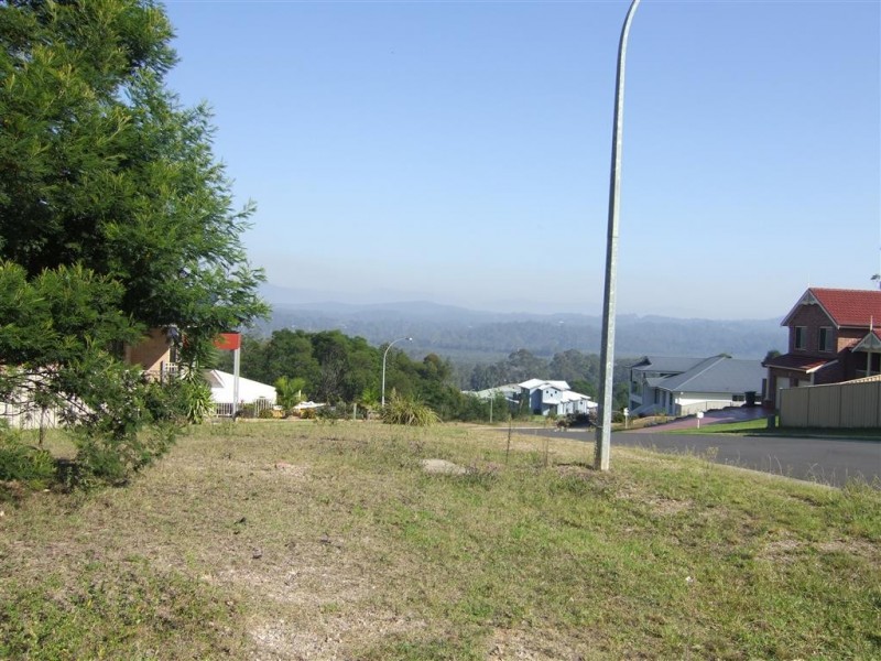 2 Courtenay Crescent, Long Beach NSW 2536