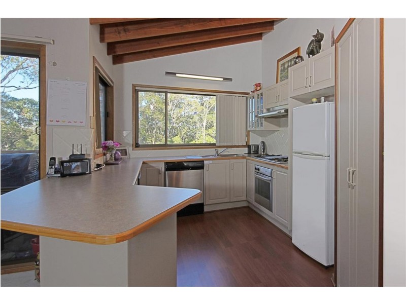 6 Penthouse Place, North Batemans Bay NSW 2536