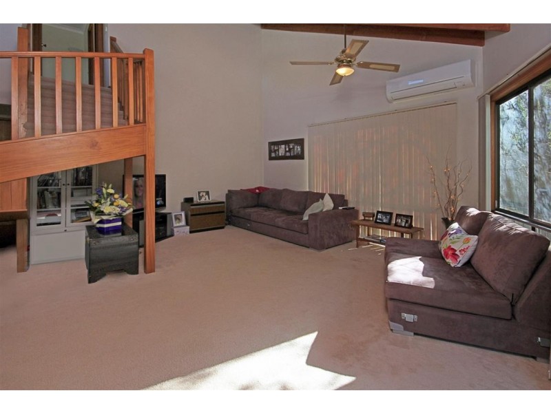 6 Penthouse Place, North Batemans Bay NSW 2536