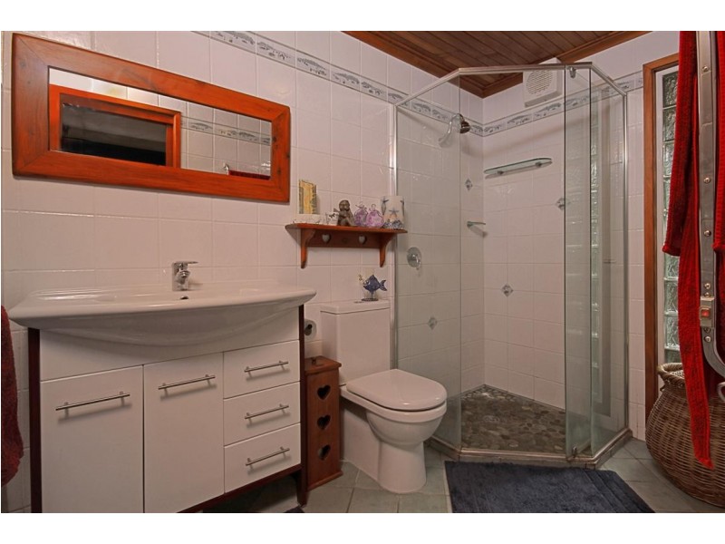 433 George Bass Dr, Malua Bay NSW 2536