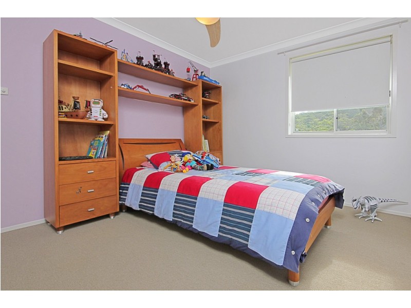 8 Hanna Place, North Batemans Bay NSW 2536