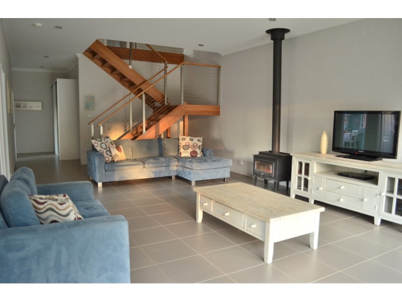 23 Blackbutt Lane, Malua Bay NSW 2536