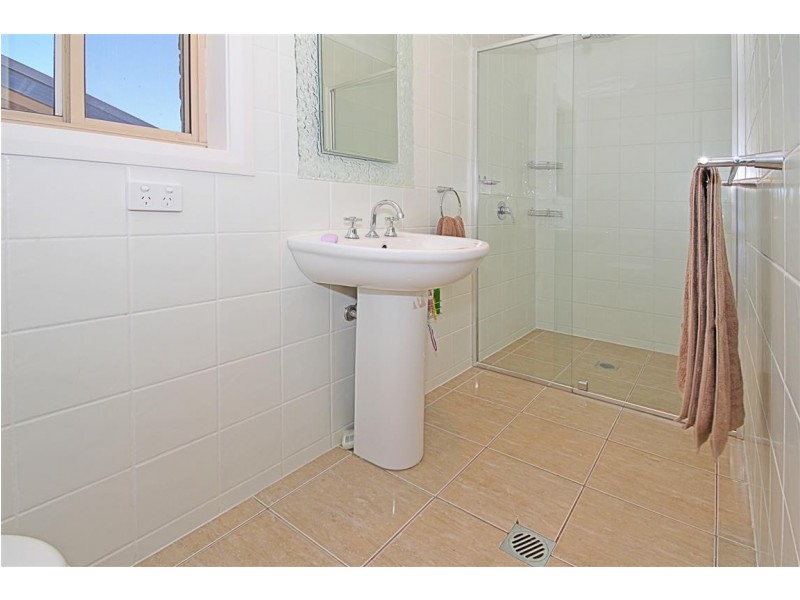 20 Wentworth Avenue, Sunshine Bay NSW 2536