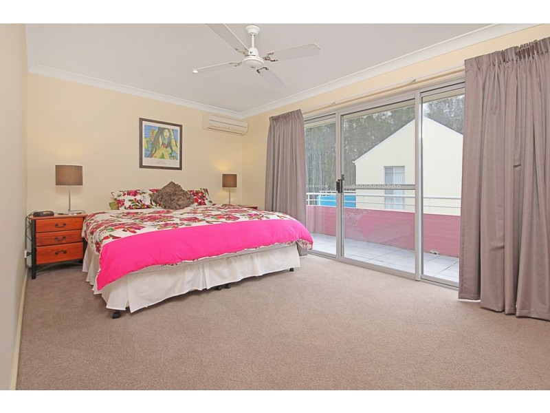 6/1A Myamba Parade, Surfside NSW 2536