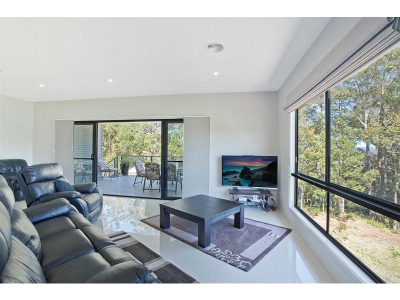 55 Broomfield Crescent, Long Beach NSW 2536