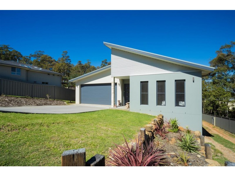 55 Broomfield Crescent, Long Beach NSW 2536