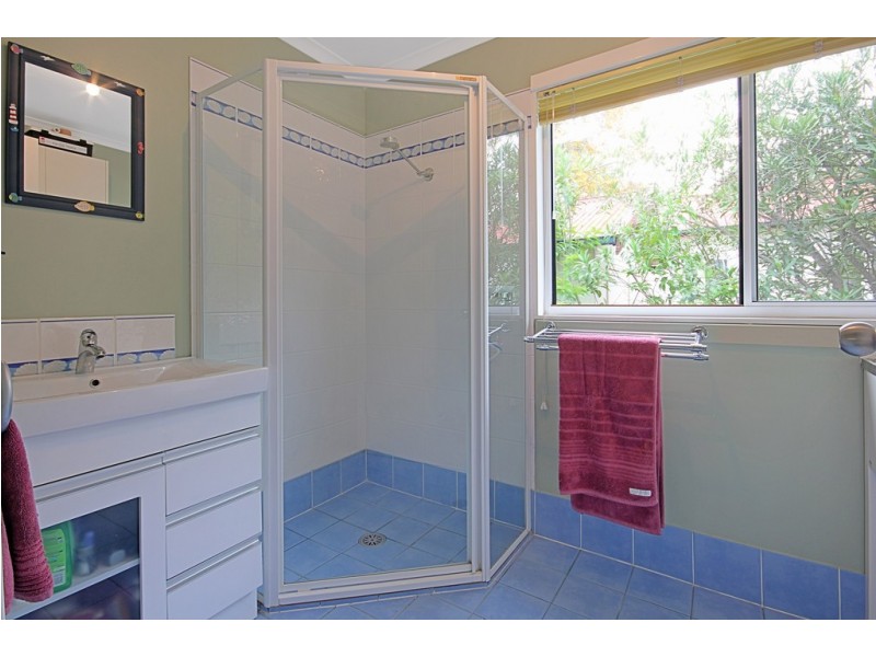 35 Grant Street, Broulee NSW 2537