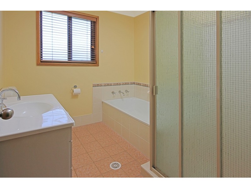 70 Sandy Place, Long Beach NSW 2536