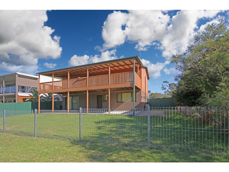 70 Sandy Place, Long Beach NSW 2536