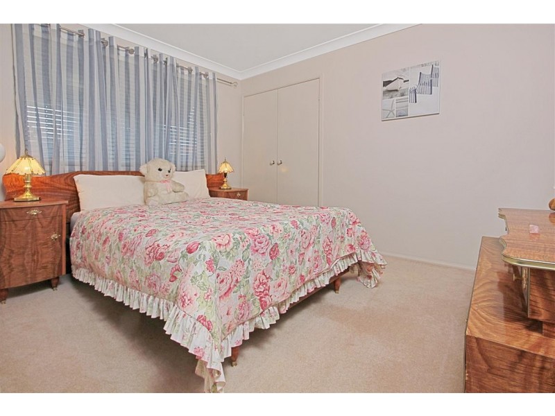 16 Wentworth Avenue, Sunshine Bay NSW 2536