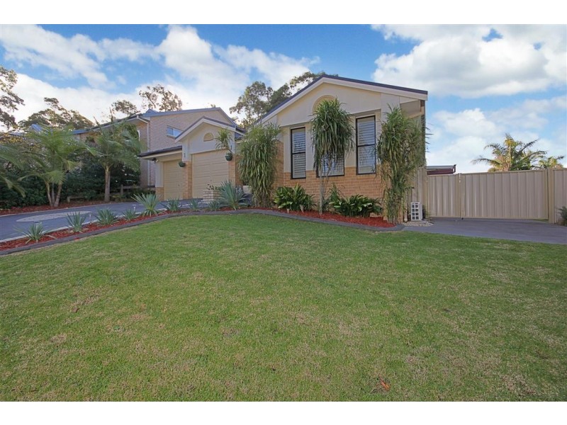 16 Wentworth Avenue, Sunshine Bay NSW 2536