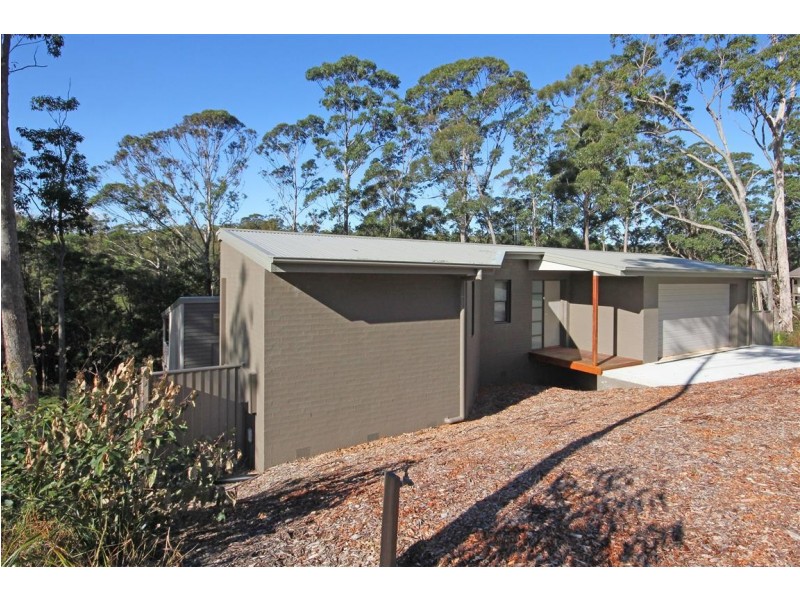 19 Oakwood Way, Catalina NSW 2536