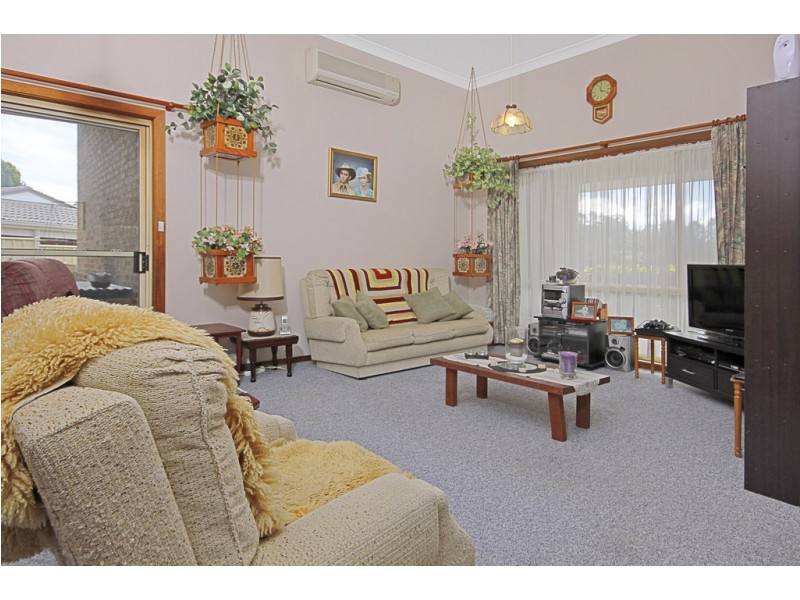 12 Lincoln Crescent, North Batemans Bay NSW 2536