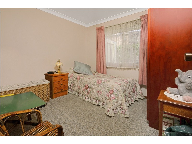 12 Lincoln Crescent, North Batemans Bay NSW 2536