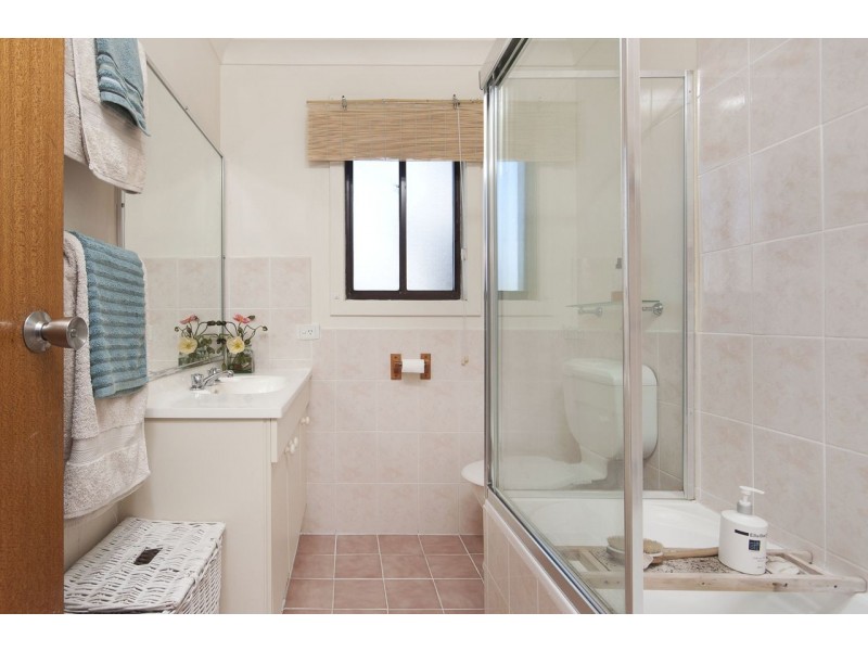 13 Grantham Road, Batehaven NSW 2536