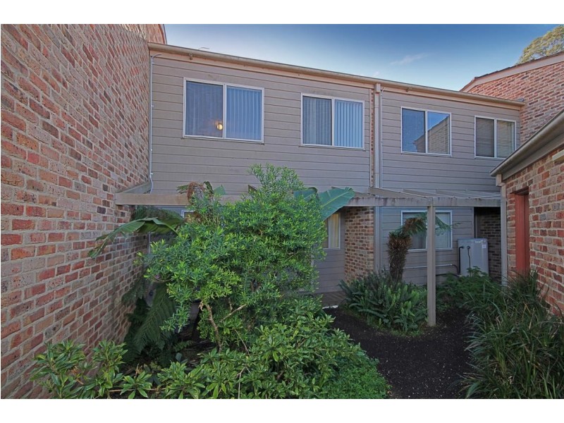 8/708 Beach Road, Surf Beach NSW 2536