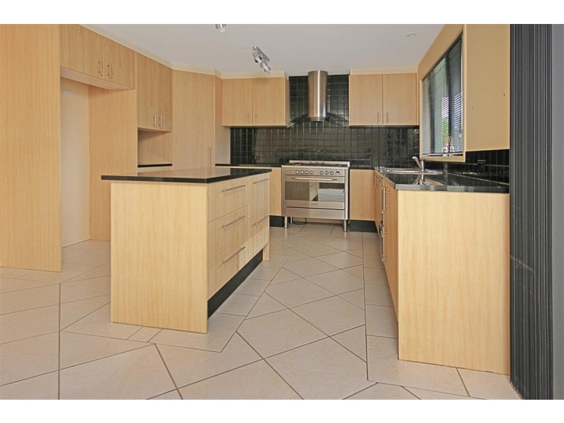 31 McBride Close, Malua Bay NSW 2536