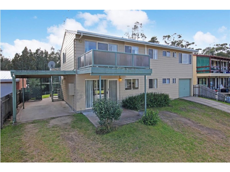 83 Maloneys Drive, Maloneys Beach NSW 2536
