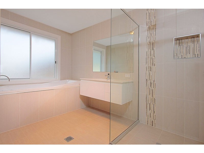 2 Nuyen Place, Long Beach NSW 2536