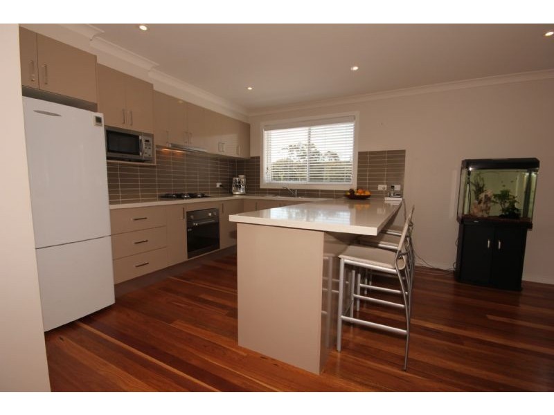 10 Bowerbird Place, Malua Bay NSW 2536