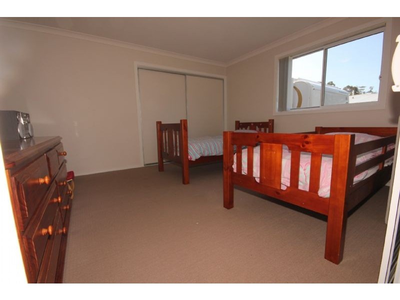 10 Bowerbird Place, Malua Bay NSW 2536